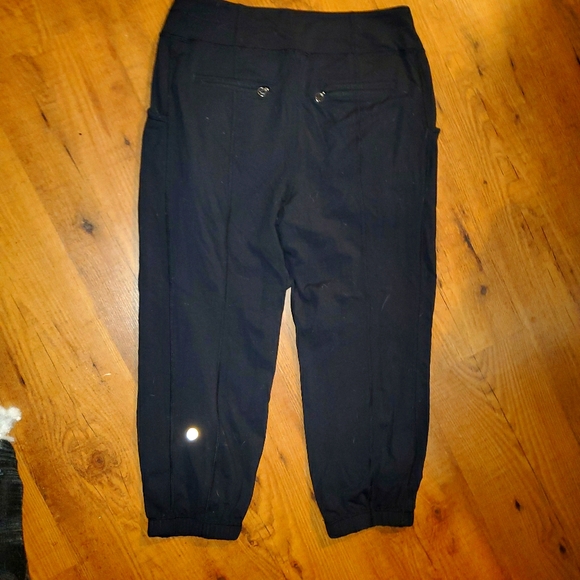 Lululemon pant - Picture 1 of 7
